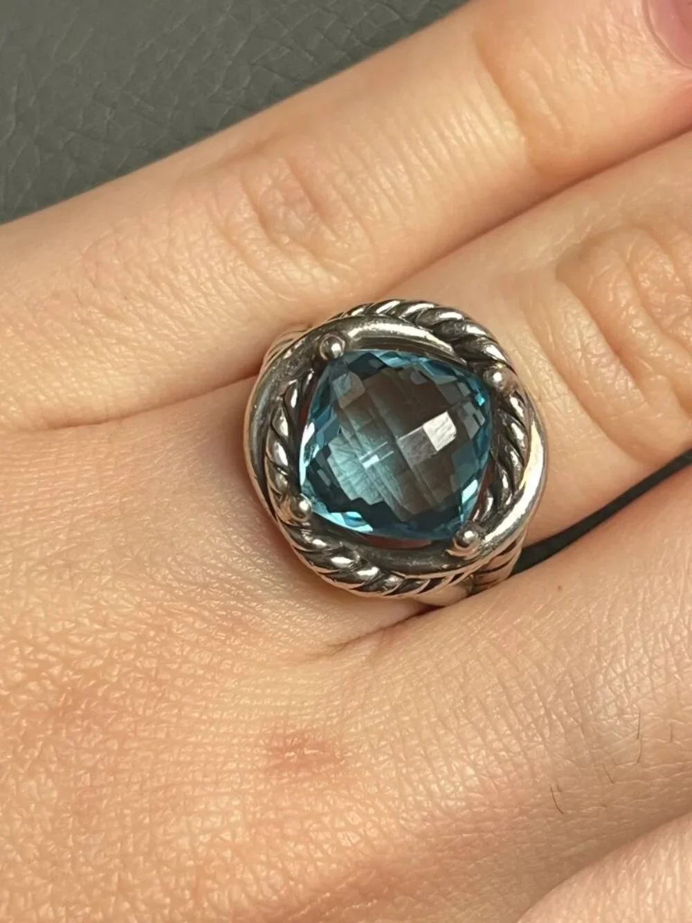 Authentic DAVID YURMAN blue topaz sterling silver cocktail infinity ring size 6